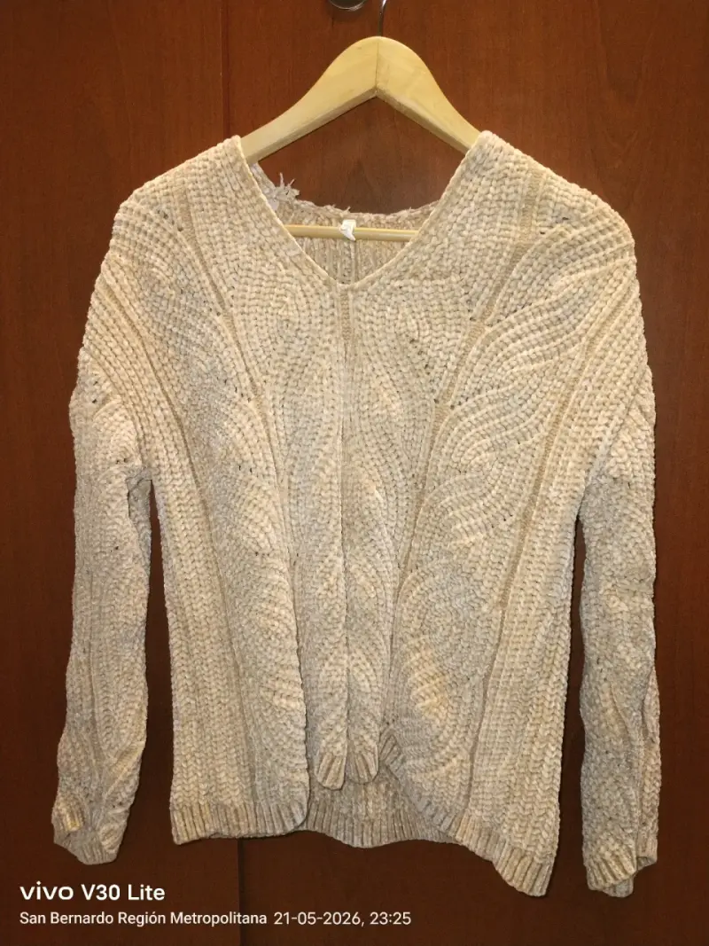 Suéter beige tejido grueso - 1