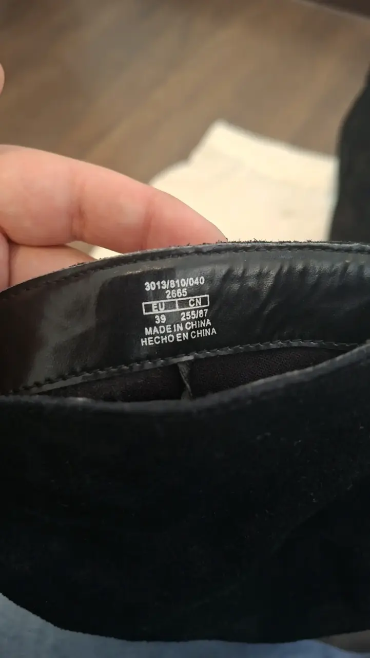 Botas negras de gamuza Zara - 2