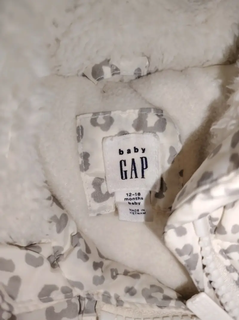 Chaqueta acolchada de bebé estampada GAP - 2