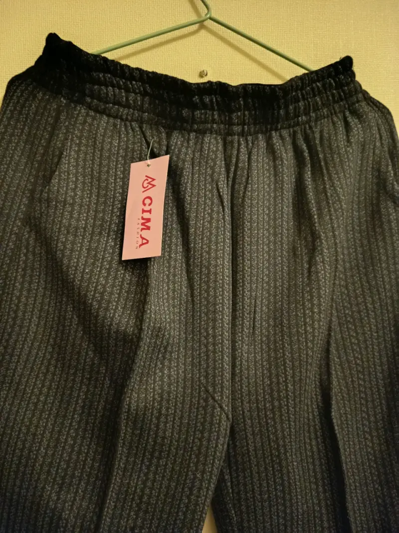 Pantalones negros acanalados - 2
