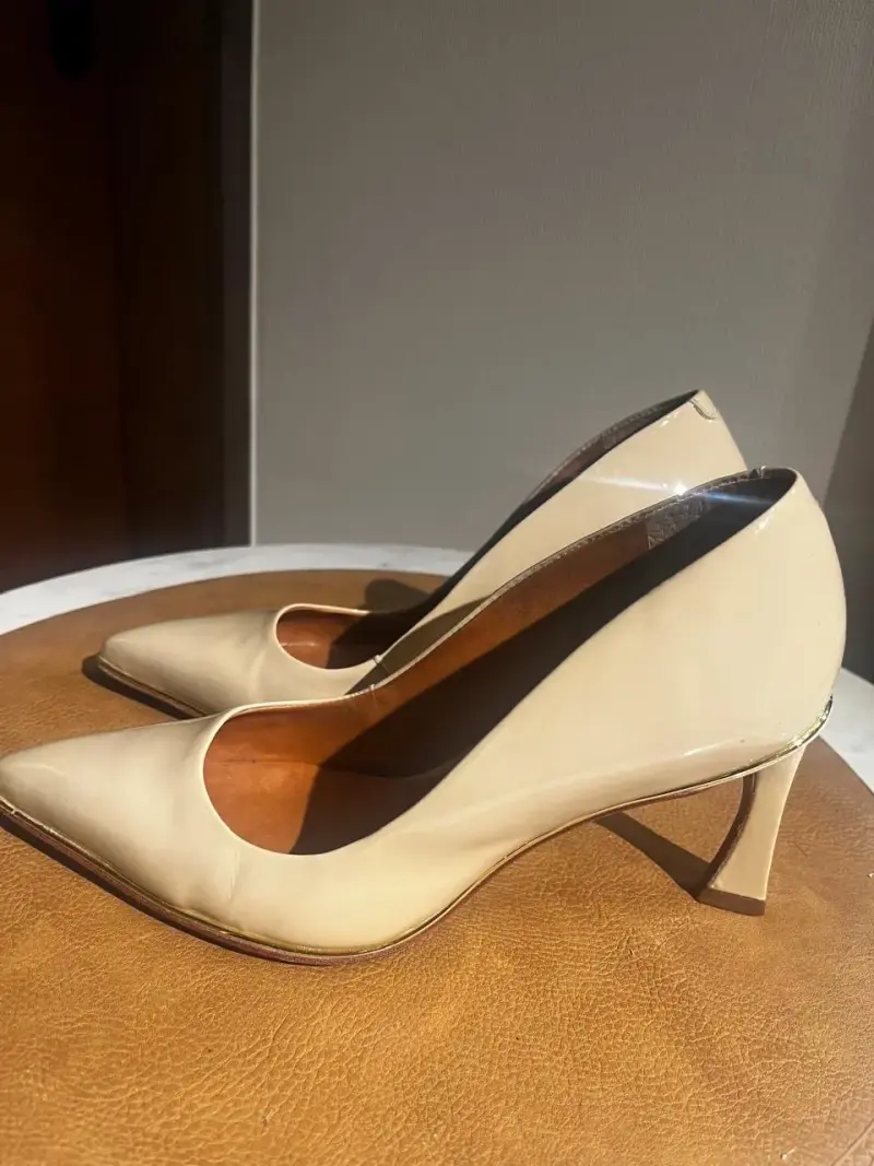 Zapatos Luz Da Lua tacón beige - 1
