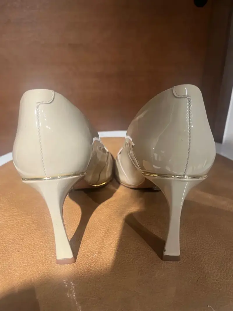Zapatos Luz Da Lua tacón beige - 3