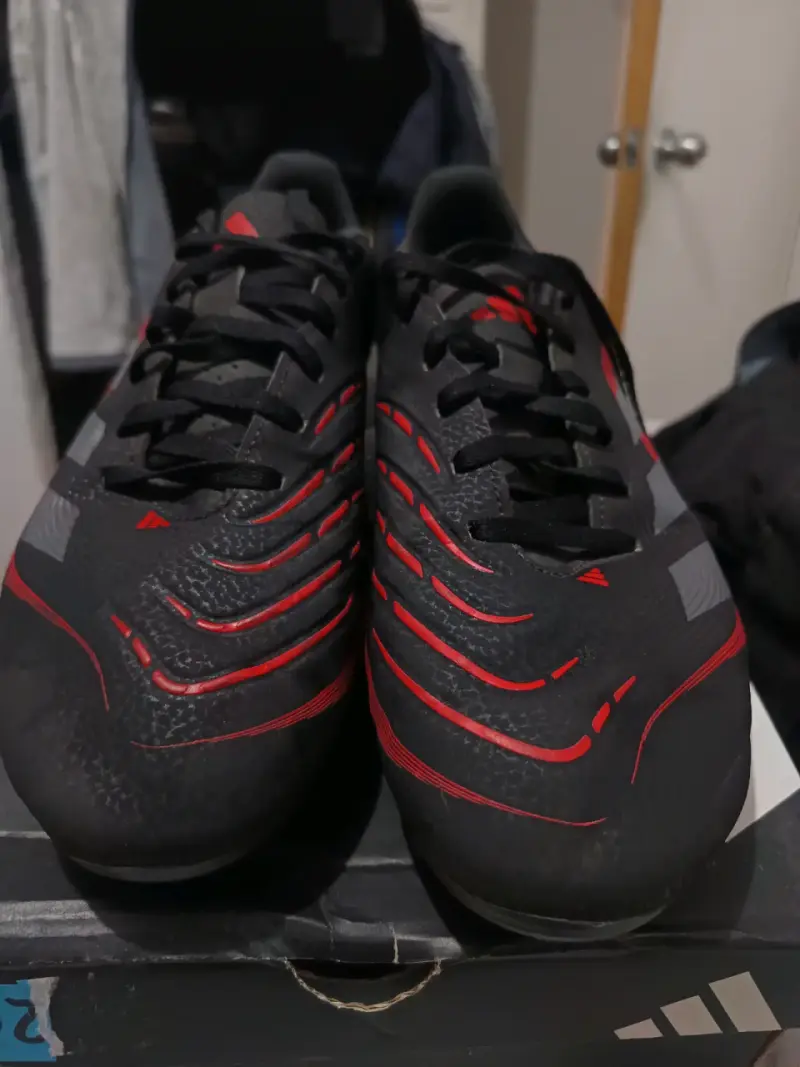 Zapatillas de futbol PREDATOR CLUB FG/MG nuevas - 2