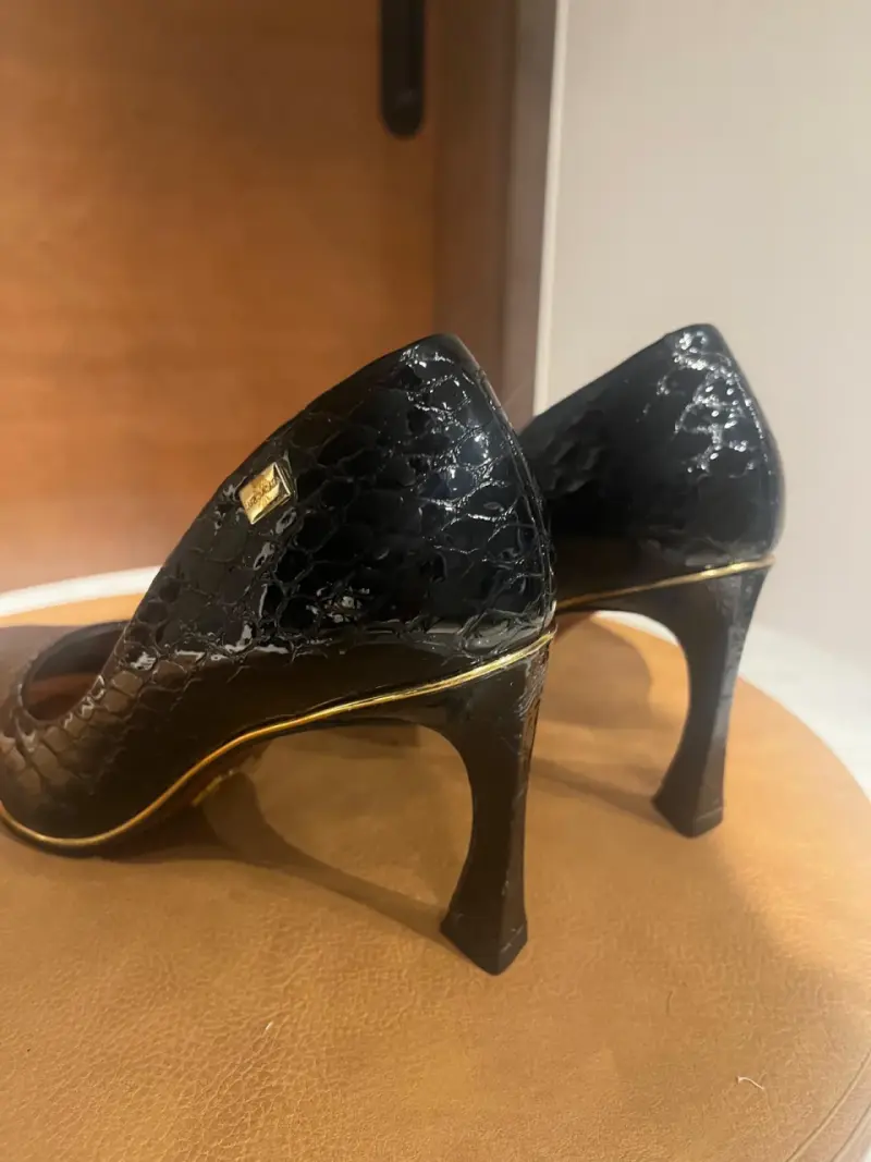 Zapatos Luz Da Lua tacón negro charol - 3