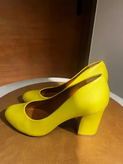 Zapatos Prune tacón amarillo - miniatura 4
