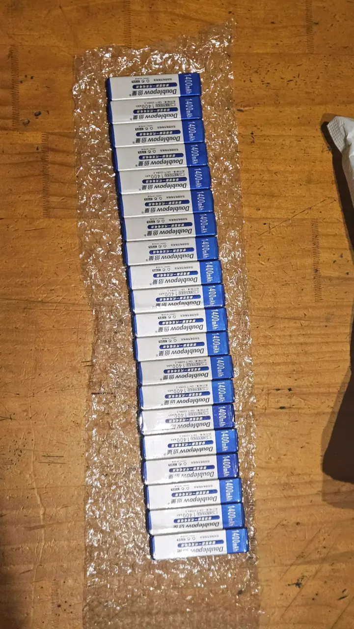 Batería recargable tipo gumstick 1400mAh - 3