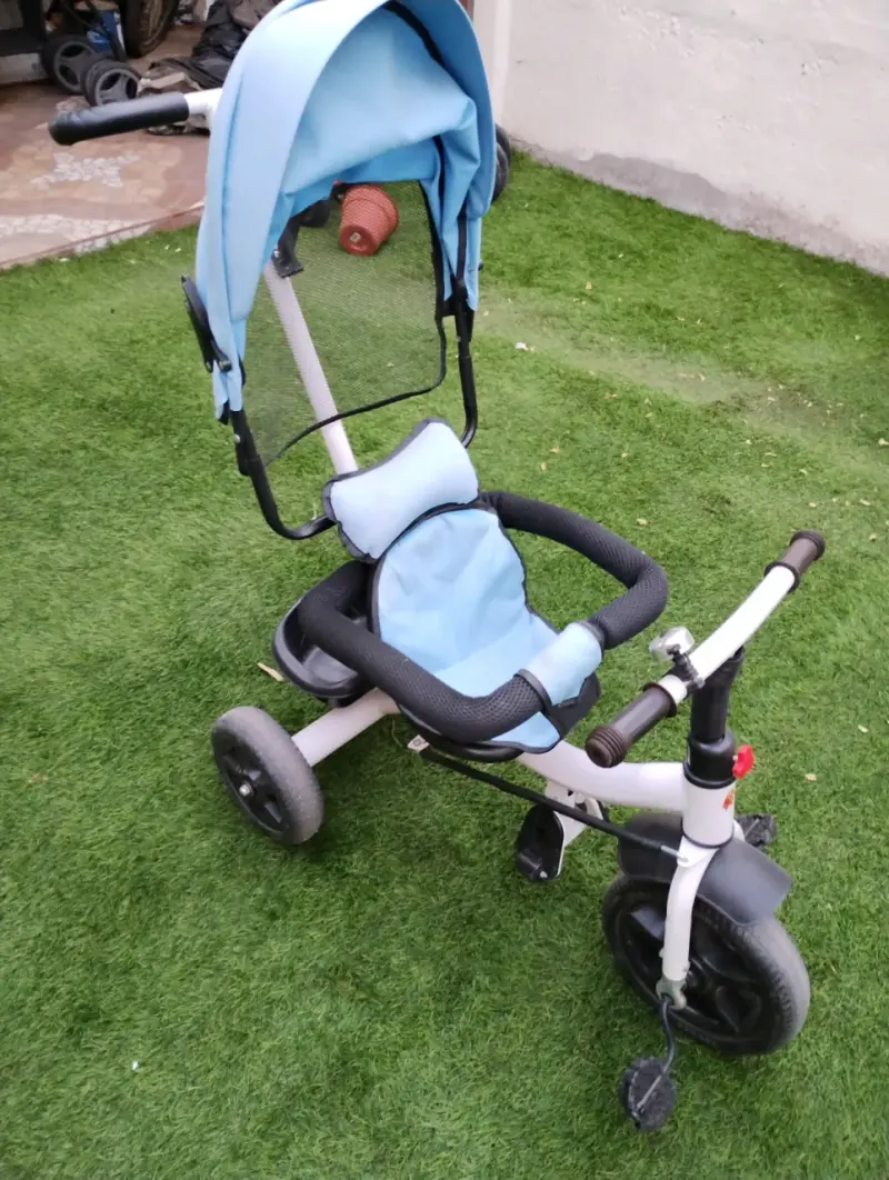 Triciclo para niño azul