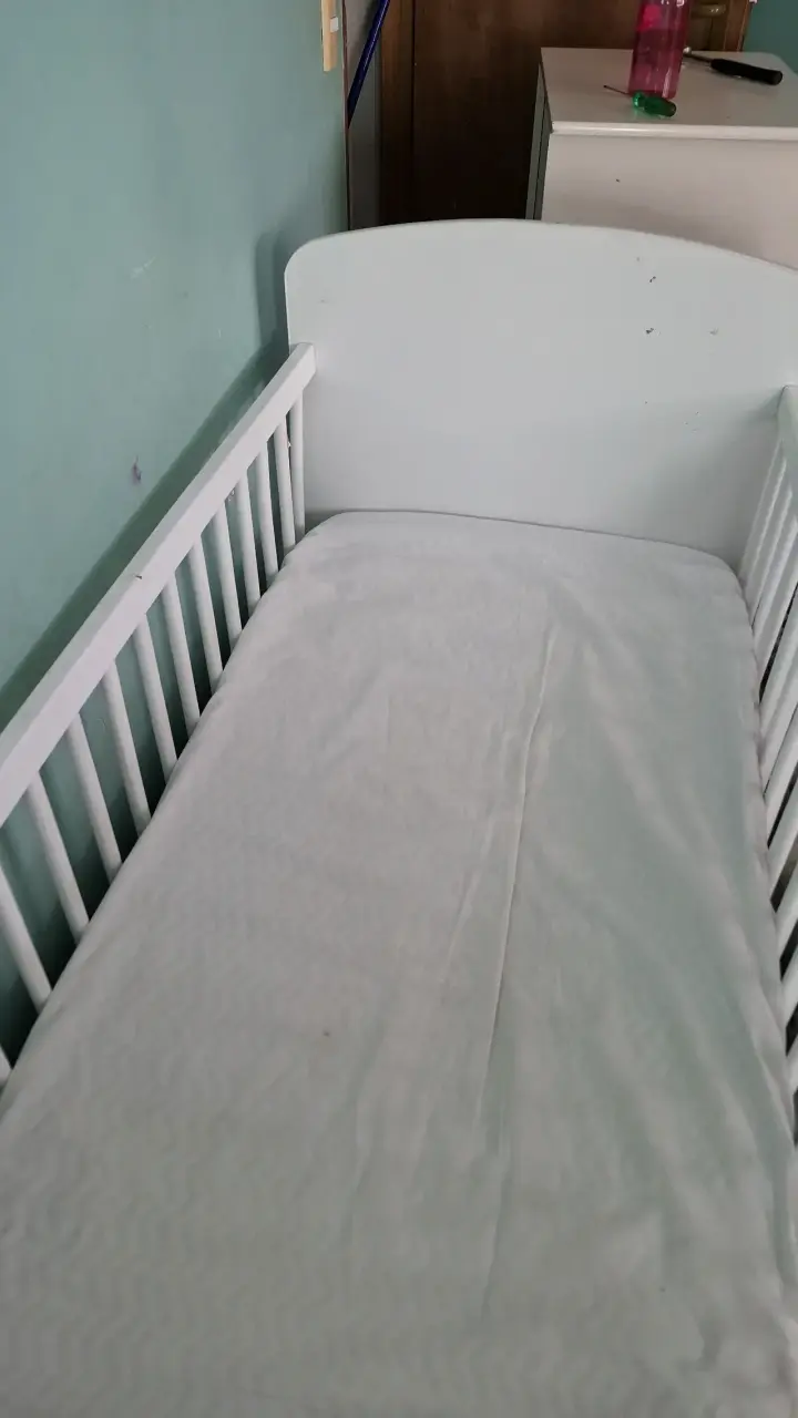 Cuna de madera blanca para bebé - 2