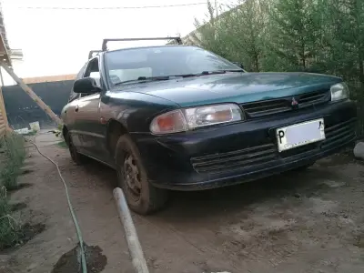 Auto Mitsubishi Lancer - miniatura 5