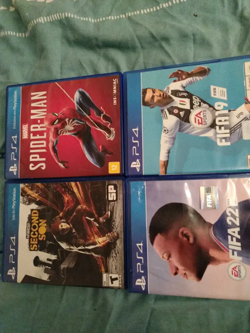 Juegos PS4 - Spiderman y más