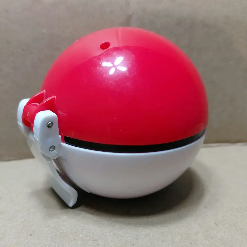 Pokebola Pokémon Clip 'N' Go de Jazwares - 2