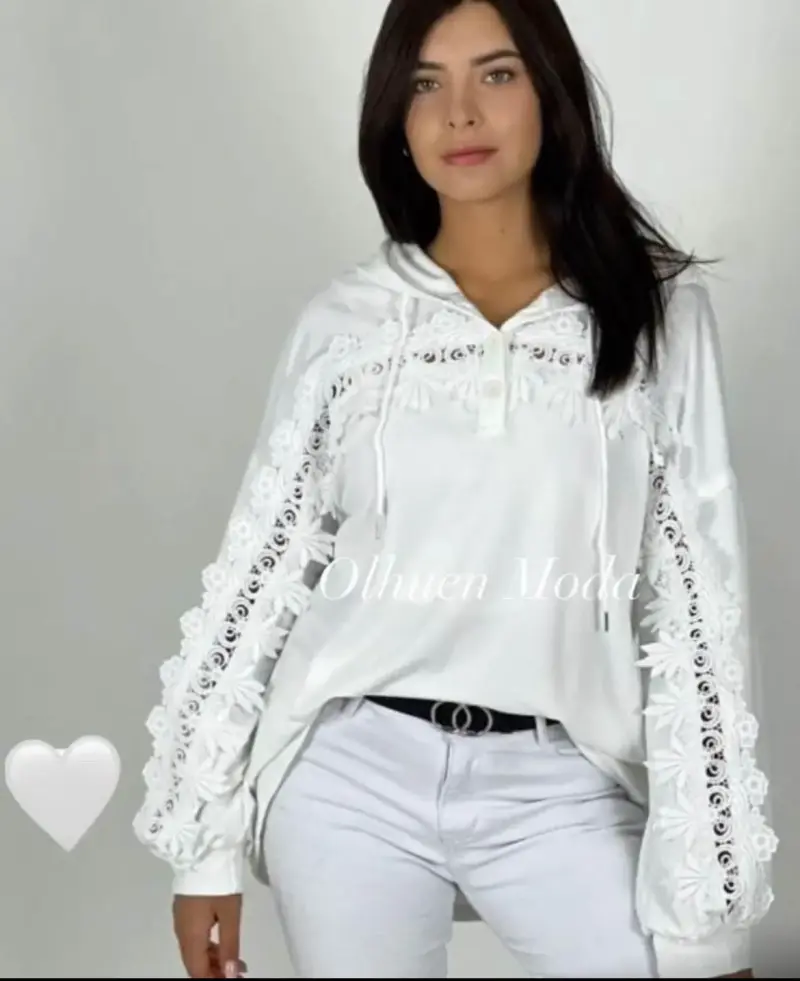 Camisa larga con diseño artístico - 6