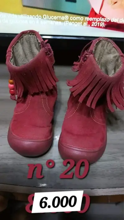 Zapatillas y botas - miniatura 5
