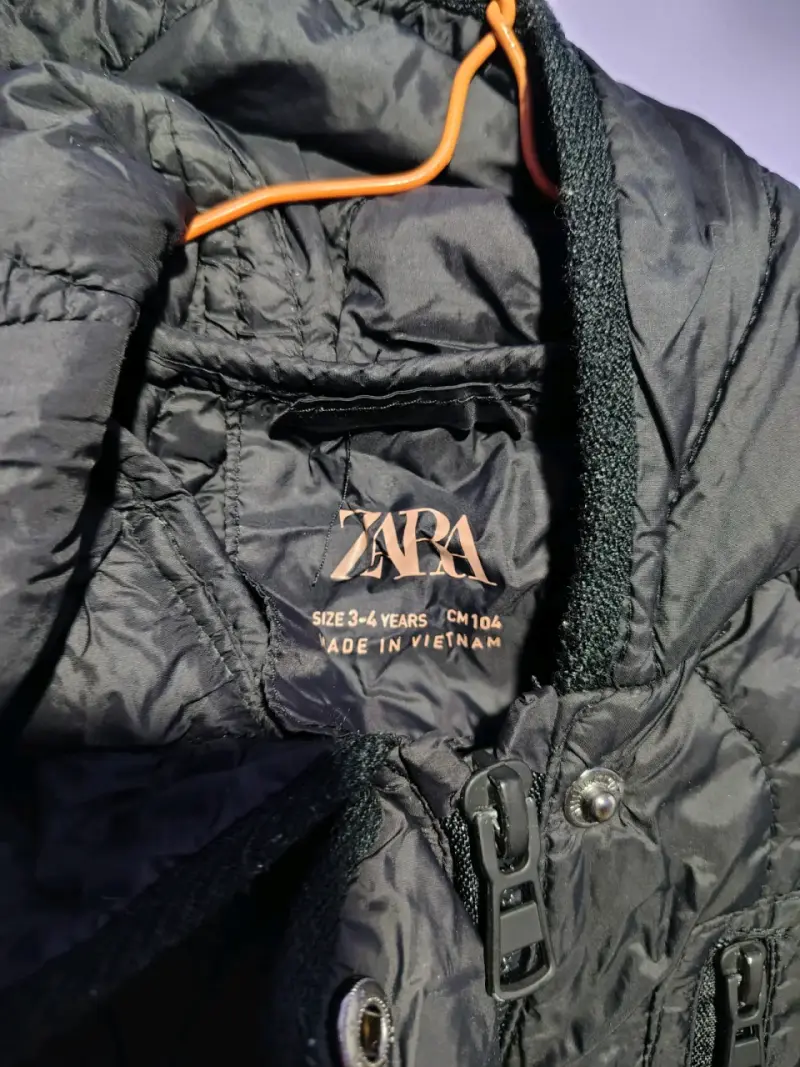 Chaqueta negra acolchada para niño - 2