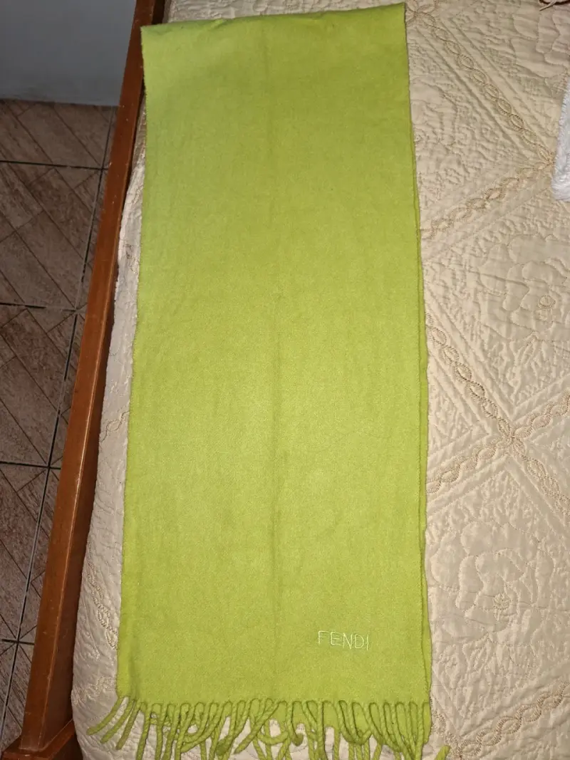 Bufanda verde Fendi con flecos - 2