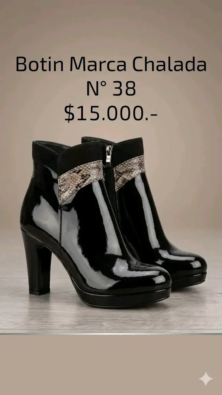 Botines negros marca Chalara