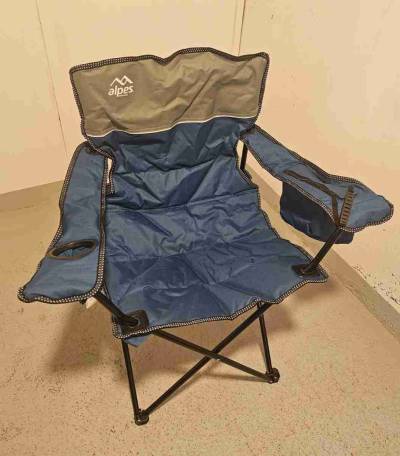 Silla plegable de camping azul nueva - miniatura 1