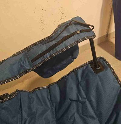 Silla plegable de camping azul nueva - miniatura 4