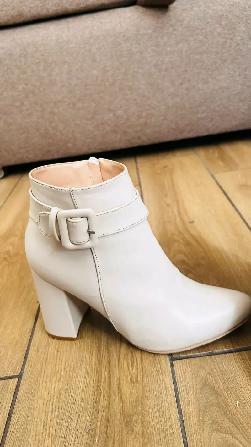 Botines blancos - 2