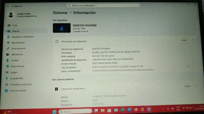 Laptop negra Dell a 200.000 mil pesos - miniatura 4