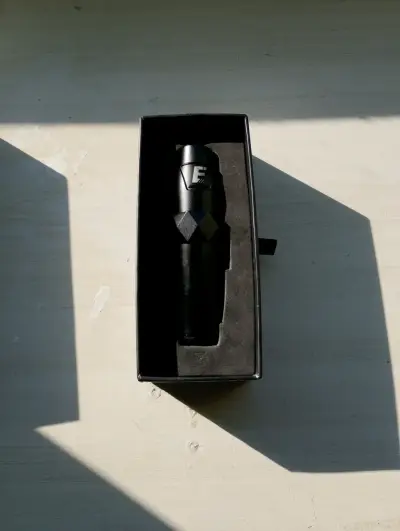 Vendo apoya brazo y máquina de tattoo - miniatura 5
