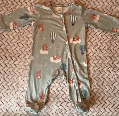 Pijama de bebé niño 3M - miniatura 4
