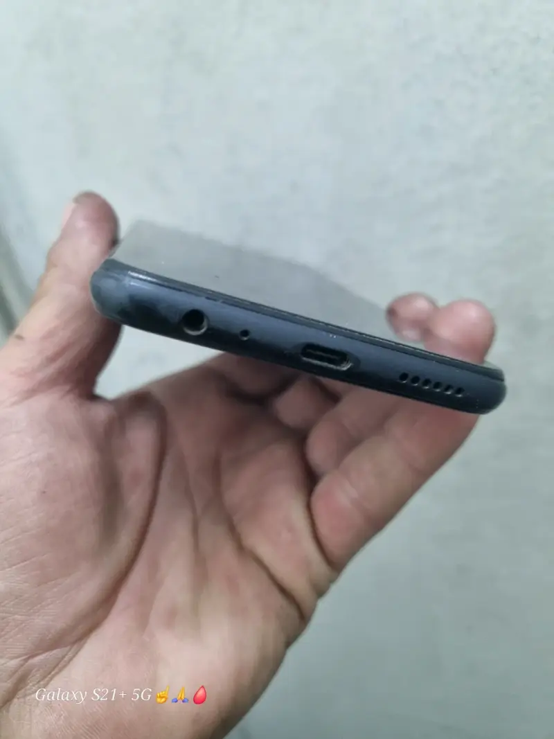 Samsung Galaxy A22 5G dual SIM poco desgaste de us - 3