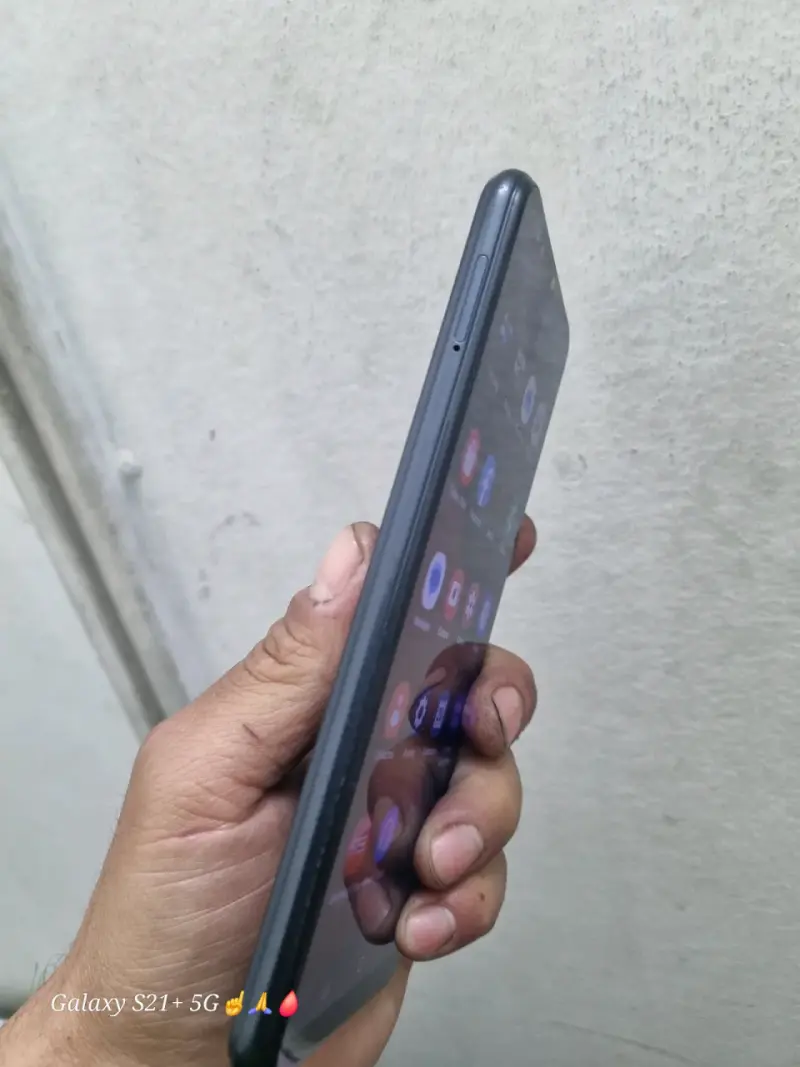 Samsung Galaxy A22 5G dual SIM poco desgaste de us - 4