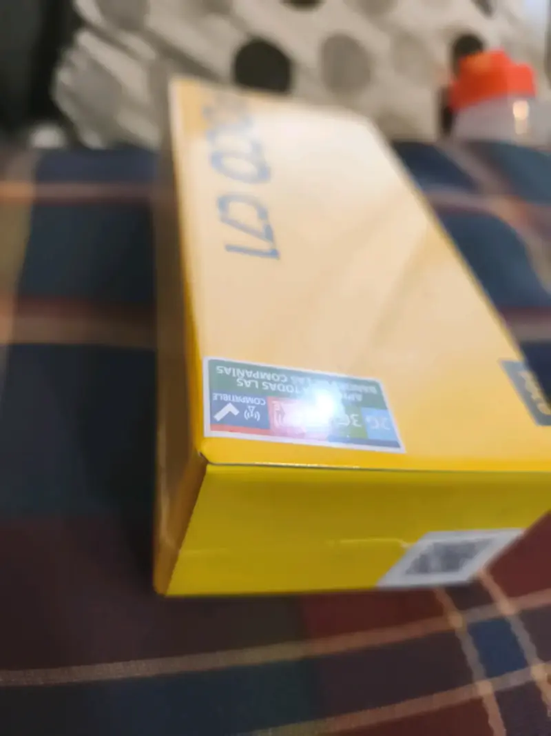 Teléfono POCO C71 nuevo - 2