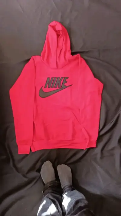 Polerón Nike rojo y negro - miniatura 2