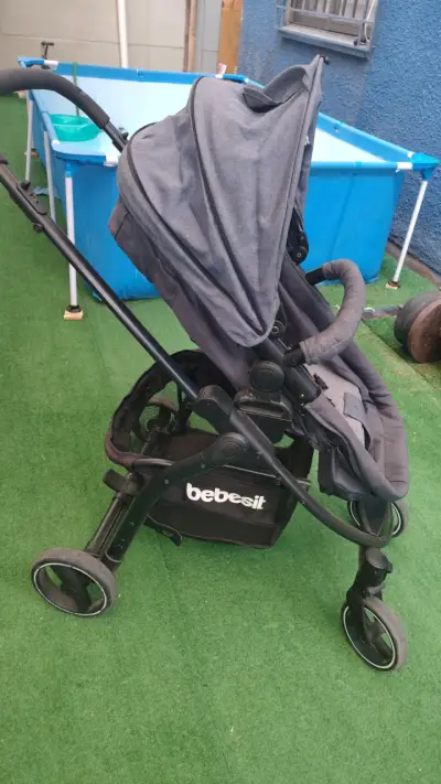 Coche de bebé con silla - miniatura 2