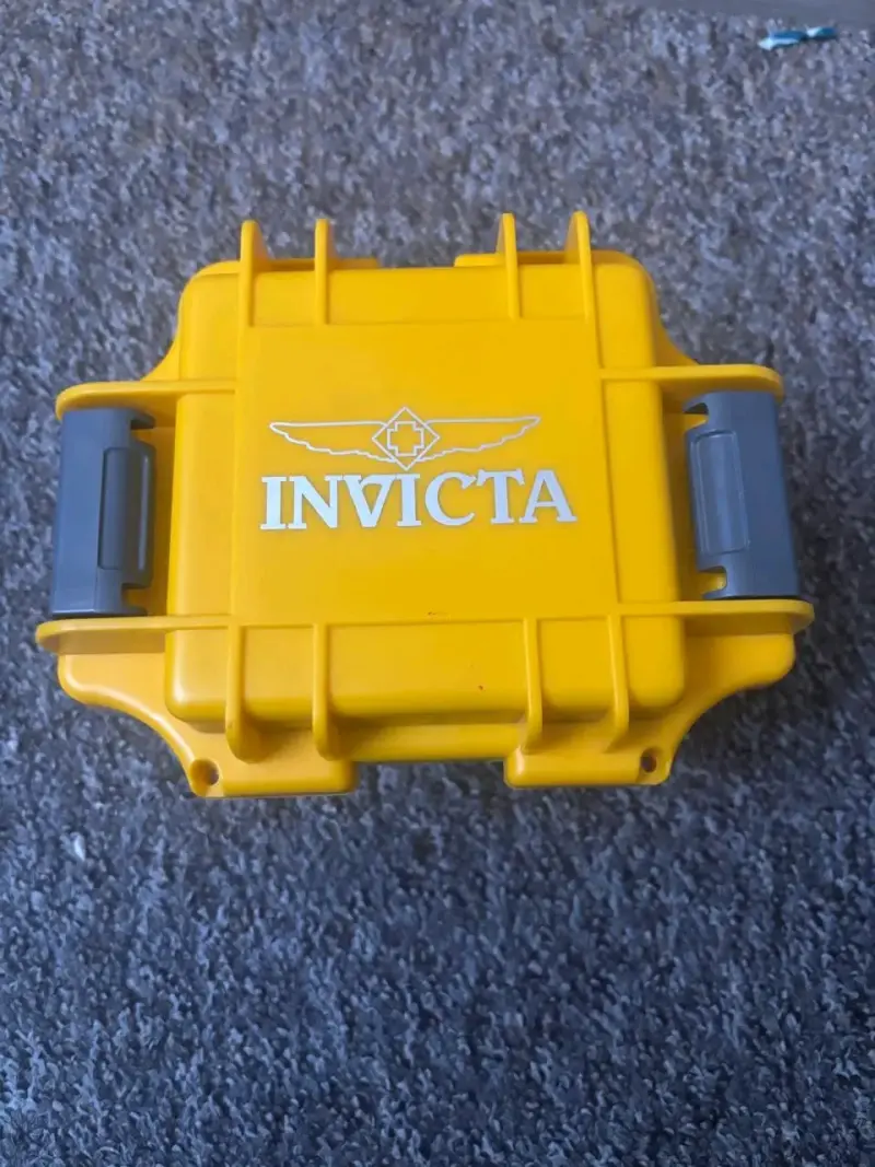 Reloj Invicta nuevo en caja - 3