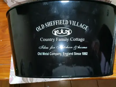 Hielera Old Sheffield Village negro - miniatura 2