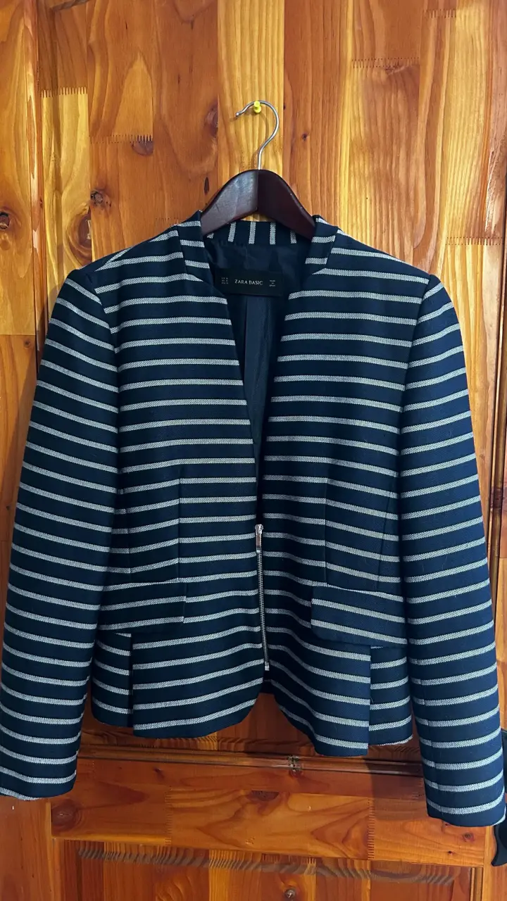 Blazer a rayas Zara - 1