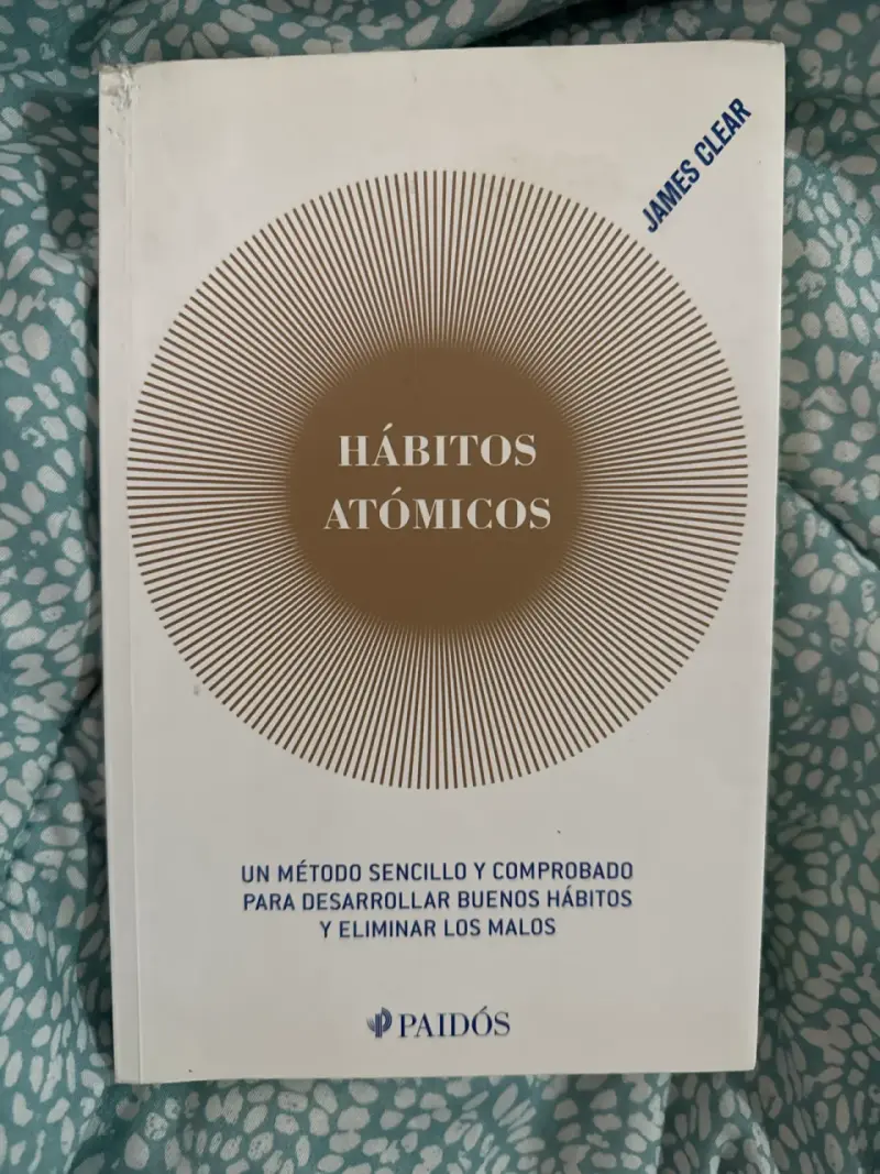 Libro Hábitos Atómicos de James Clear - 1