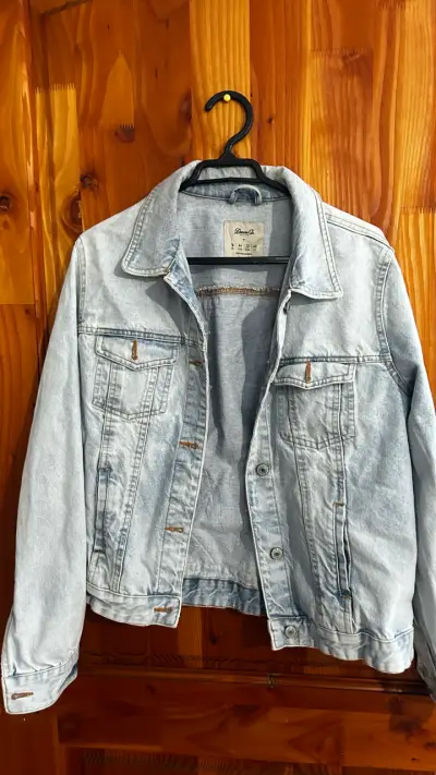 Chaqueta de mezclilla clara - miniatura 1
