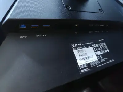 Monitor Gamer Gigabyte G27F - miniatura 2