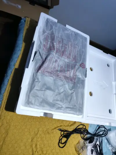 Monitor Gamer Gigabyte G27F - miniatura 4