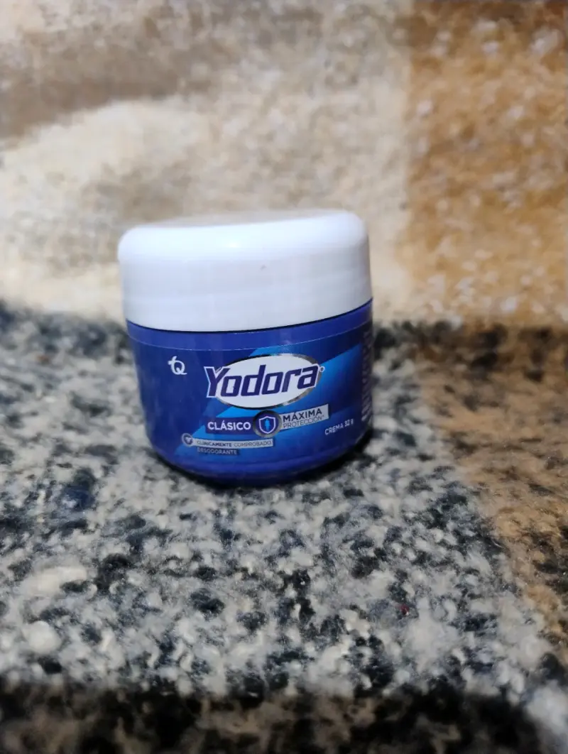 Desodorante crema Yodora Clásico