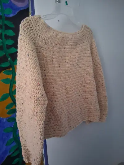 Suéter de lana tejido beige o azul rey - miniatura 1