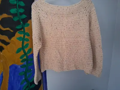 Suéter de lana tejido beige o azul rey - miniatura 2