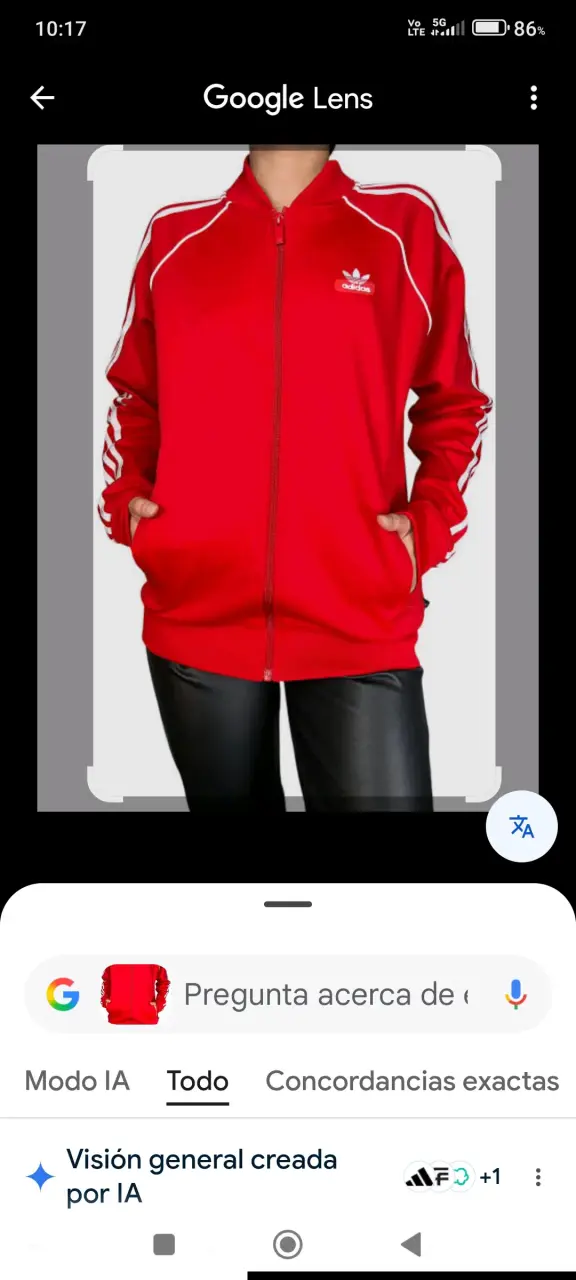 Chaqueta deportiva roja Adidas