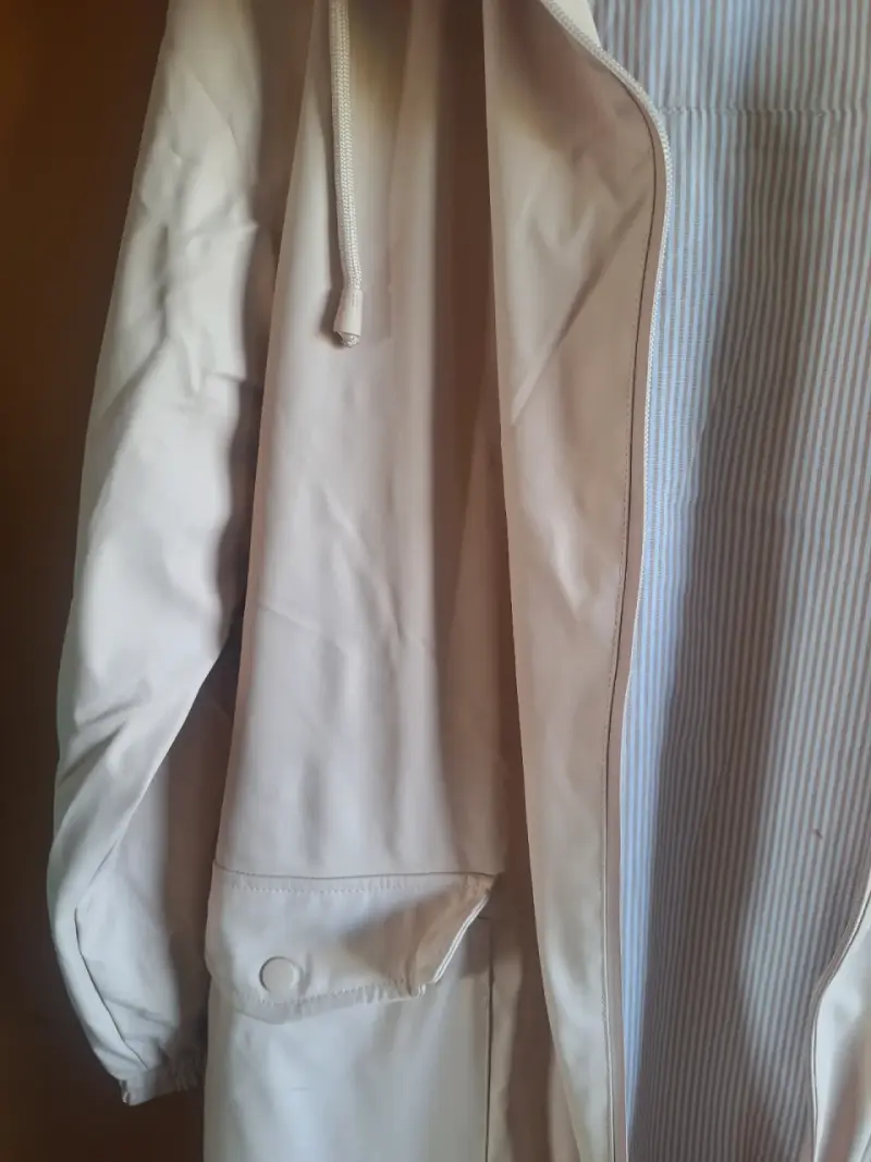 Parka beige con capucha Zara - 4