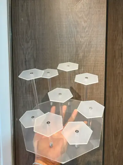 Soporte de acrílico para cupcakes - miniatura 1