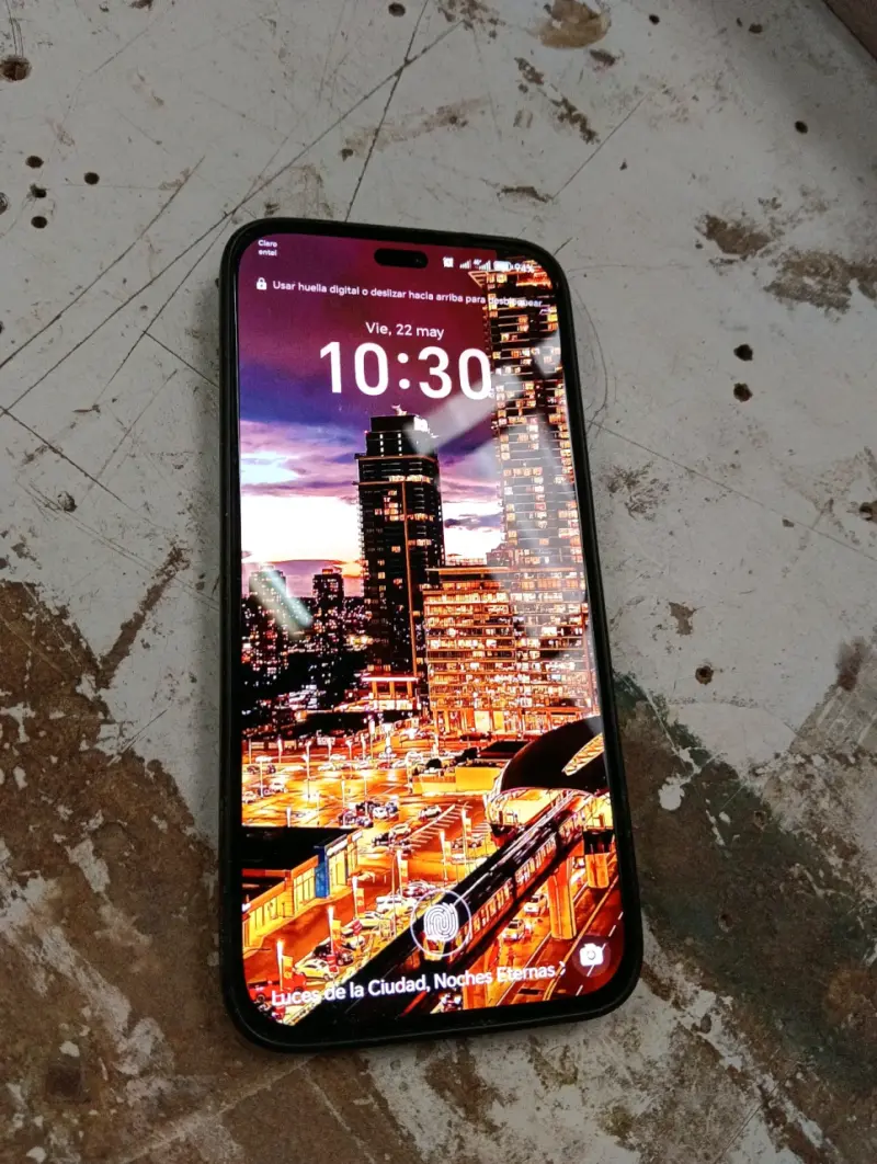 Smartphone pantalla completa