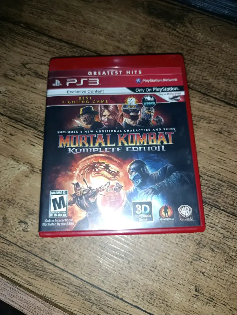 Mortal Kombat Komplete Edition PS3 Usado - 1