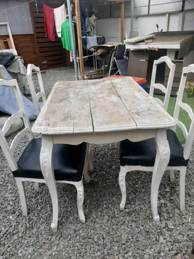 Mesa vintage con sillas - miniatura 2