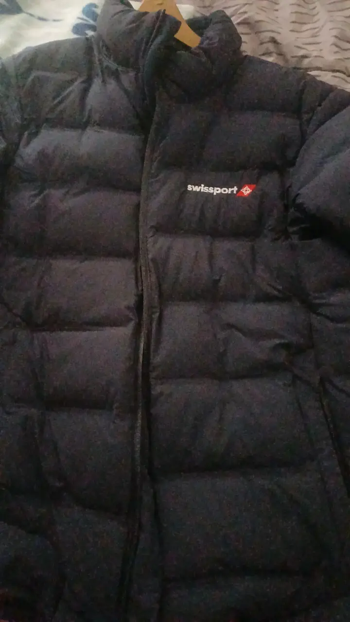 Chaqueta acolchada negra Swissport - 1