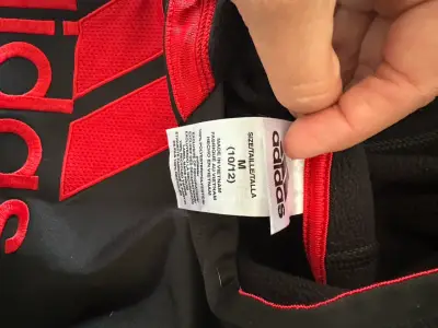 Polerón Adidas con capucha - miniatura 3