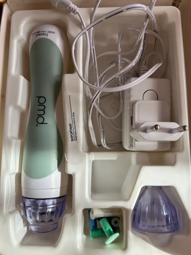 Dispositivo de microdermoabrasión PMD - 1